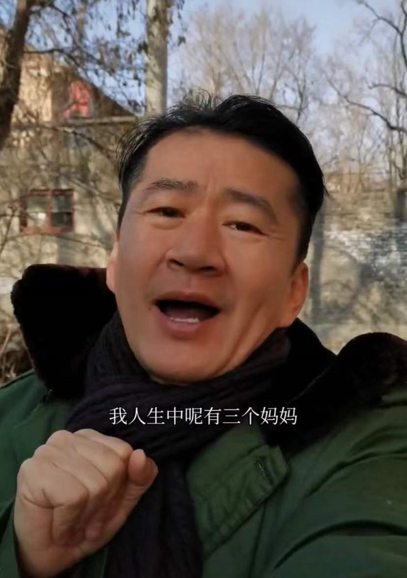 戏骨李嘉明雪地思念亡父母，感叹没了他们活着为啥，表情触动人心