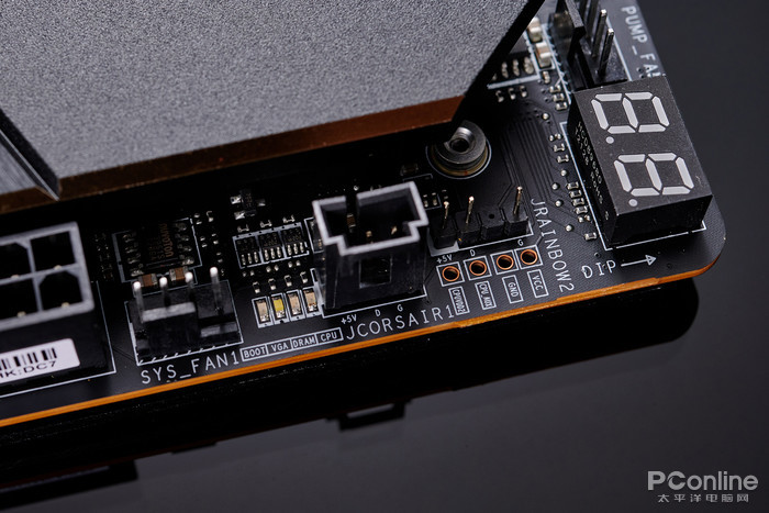 微星MEG Z690 ACE主板评测：规格全面升级的黑金战神