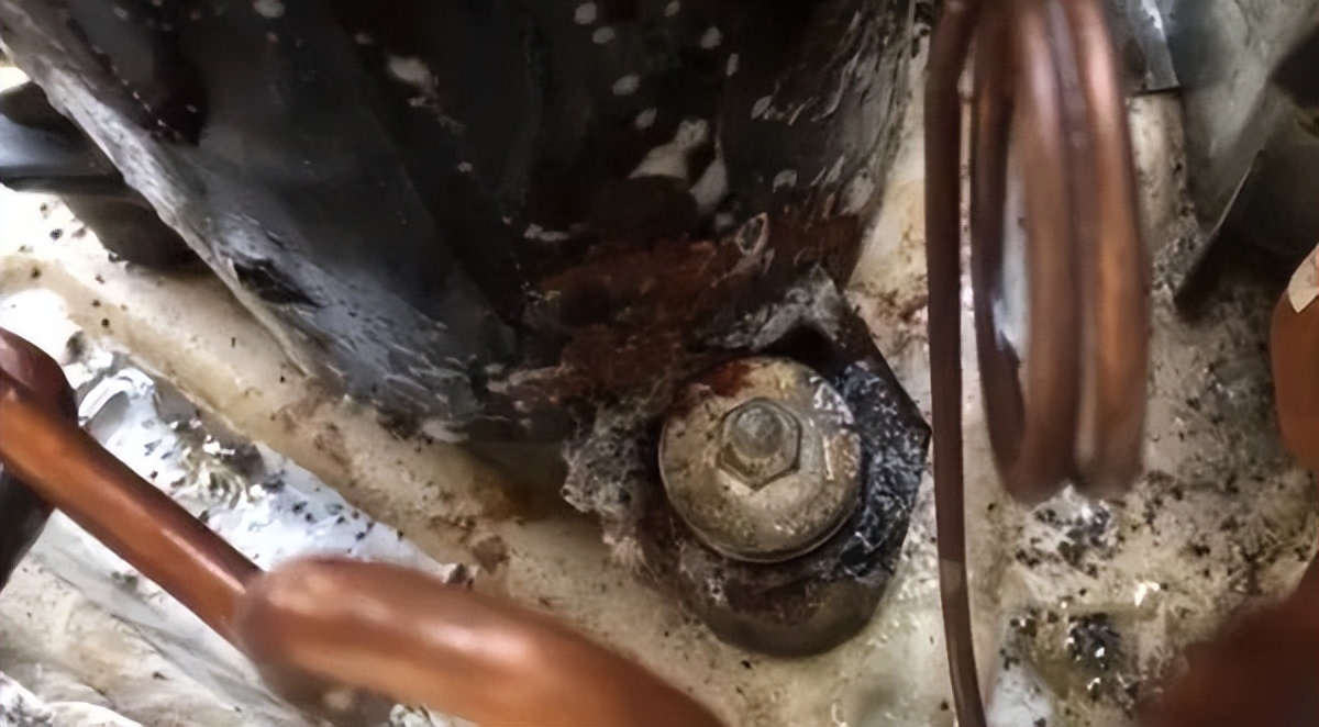 天天3·15|长虹空调压缩机严重损坏，消费者保修期内要求“三包”服务遭拒