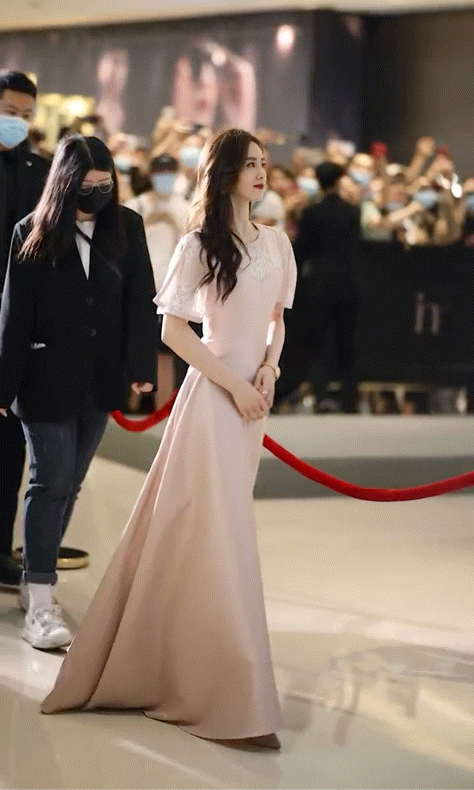 刘诗诗，明星体态教科书