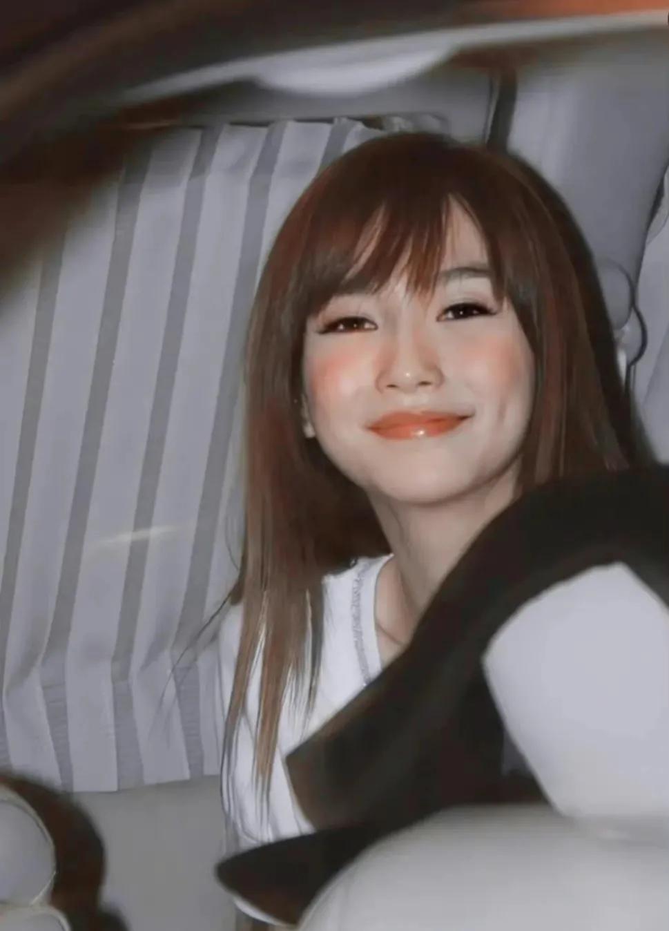 我一个女的都被baby迷住了，怎么能这么好看啊