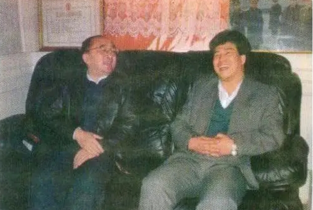 80年代，一位东北公交司机声称自己能把“水变油”，后来怎样了？