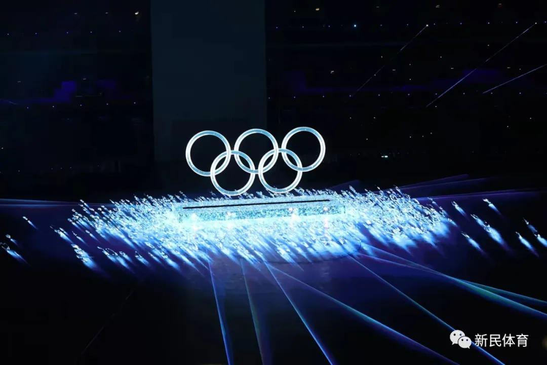2014冬奥会火炬图片