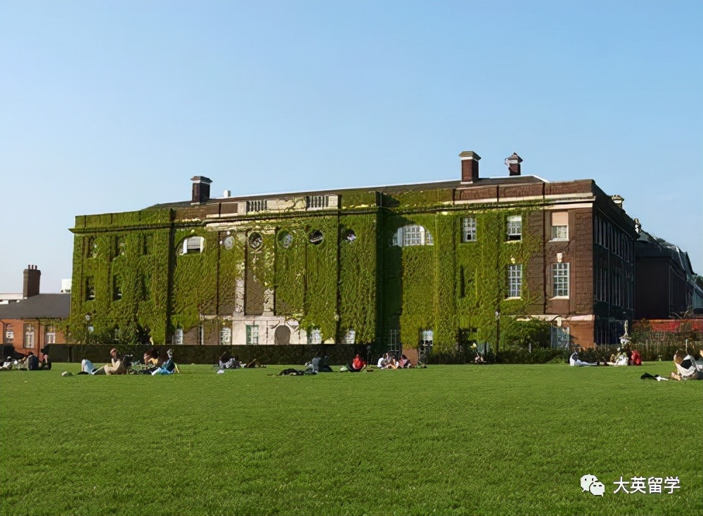 艺术生出国怎么选？留学英国你可以选择这些大学