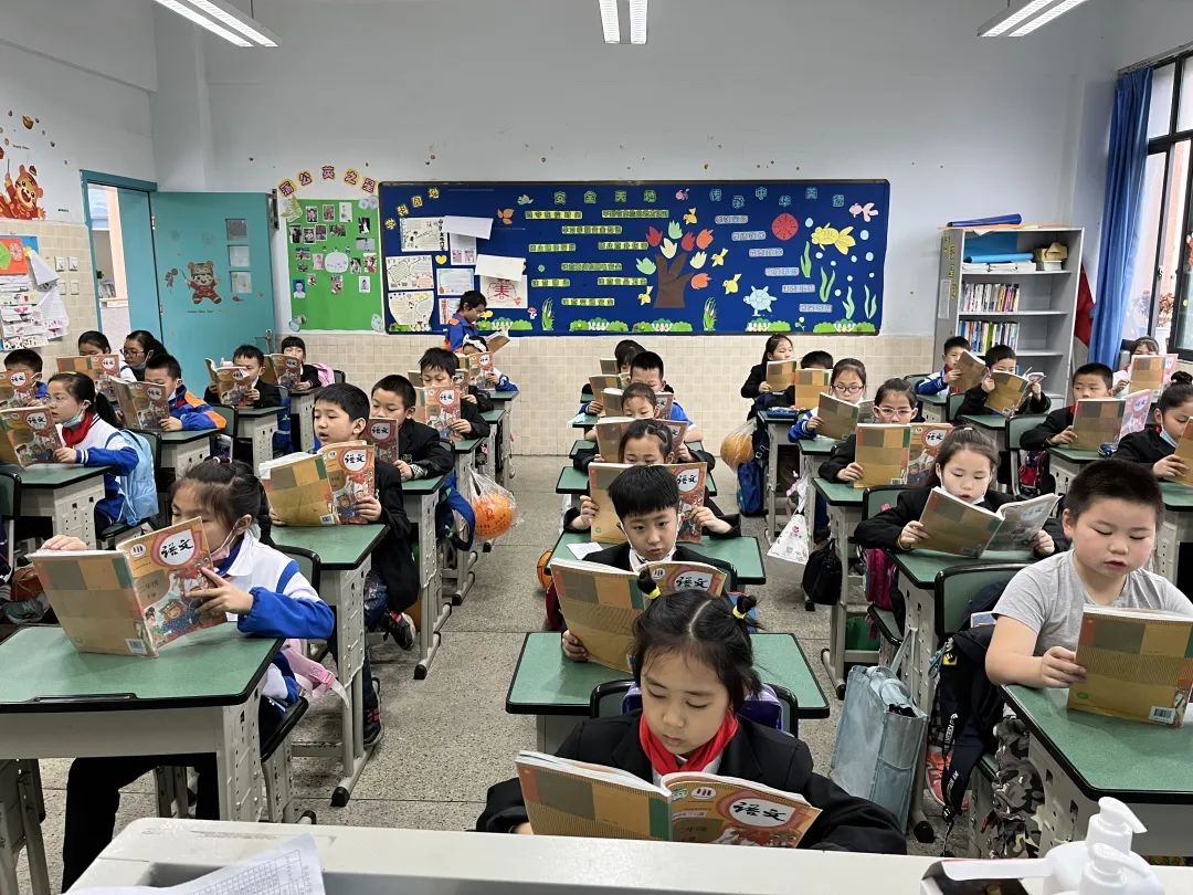 书香润泽生命 阅读成就未来｜记成都市双流区棠湖小学之书香班级