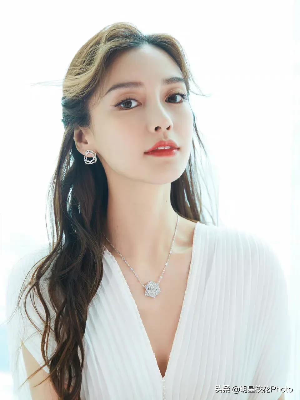 90后女明星～杨颖