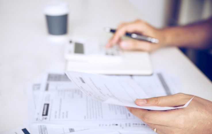 送外卖撞伤行人，谁来担责？