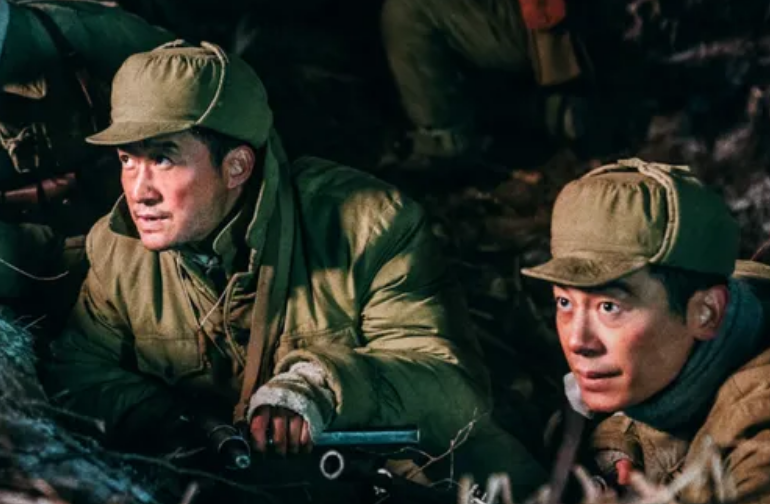 播1天，拿下榜单第一！《狙击英雄》一出手，就是国产战争片王牌