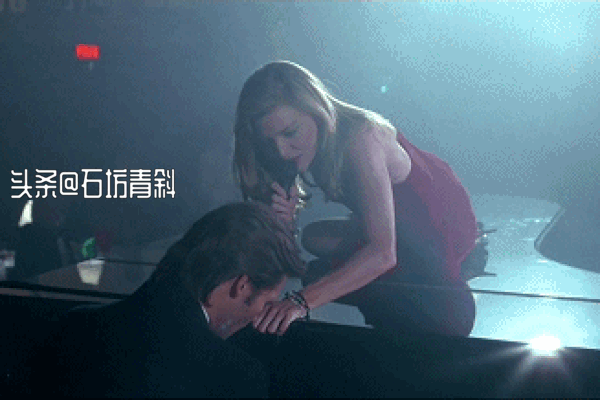 “猫女”米歇尔·菲佛,拒拍《沉默的羔羊》,和丈夫结婚29年零绯闻