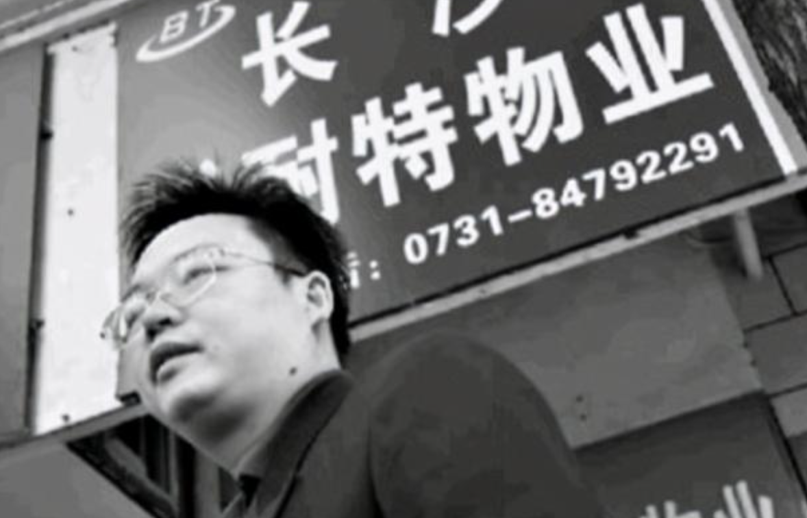 清华毕业后当5年客服，后辞职回乡当保安的张晓勇，后来怎样了？