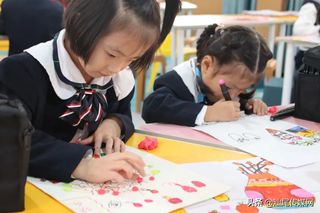 德成实验学校定于6月19日下午举行新生开放日，诚邀您和孩子前来