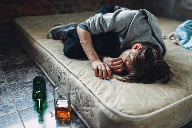 脑出血来临并非“不声不响”，身体出现这5个“预警”，别忽视了