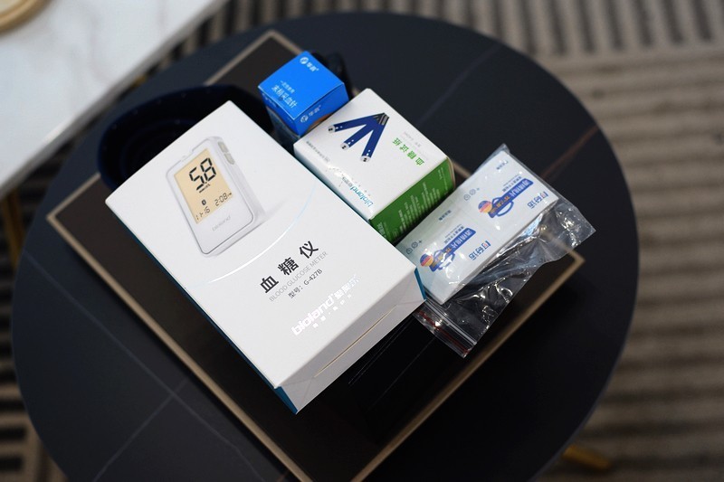 送给父母的礼物 爱奥乐智能蓝牙血糖仪