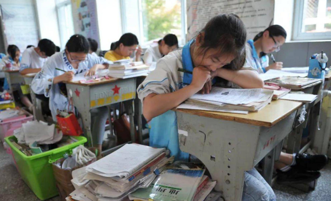 双减过后，民办学校和公办差距越来越大，家长可别不在意