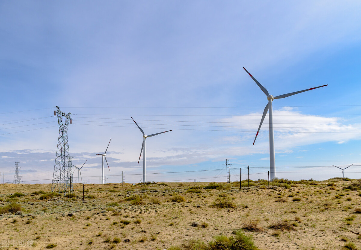 未来十年，煤电公司将牢牢把控新能源的发展方向