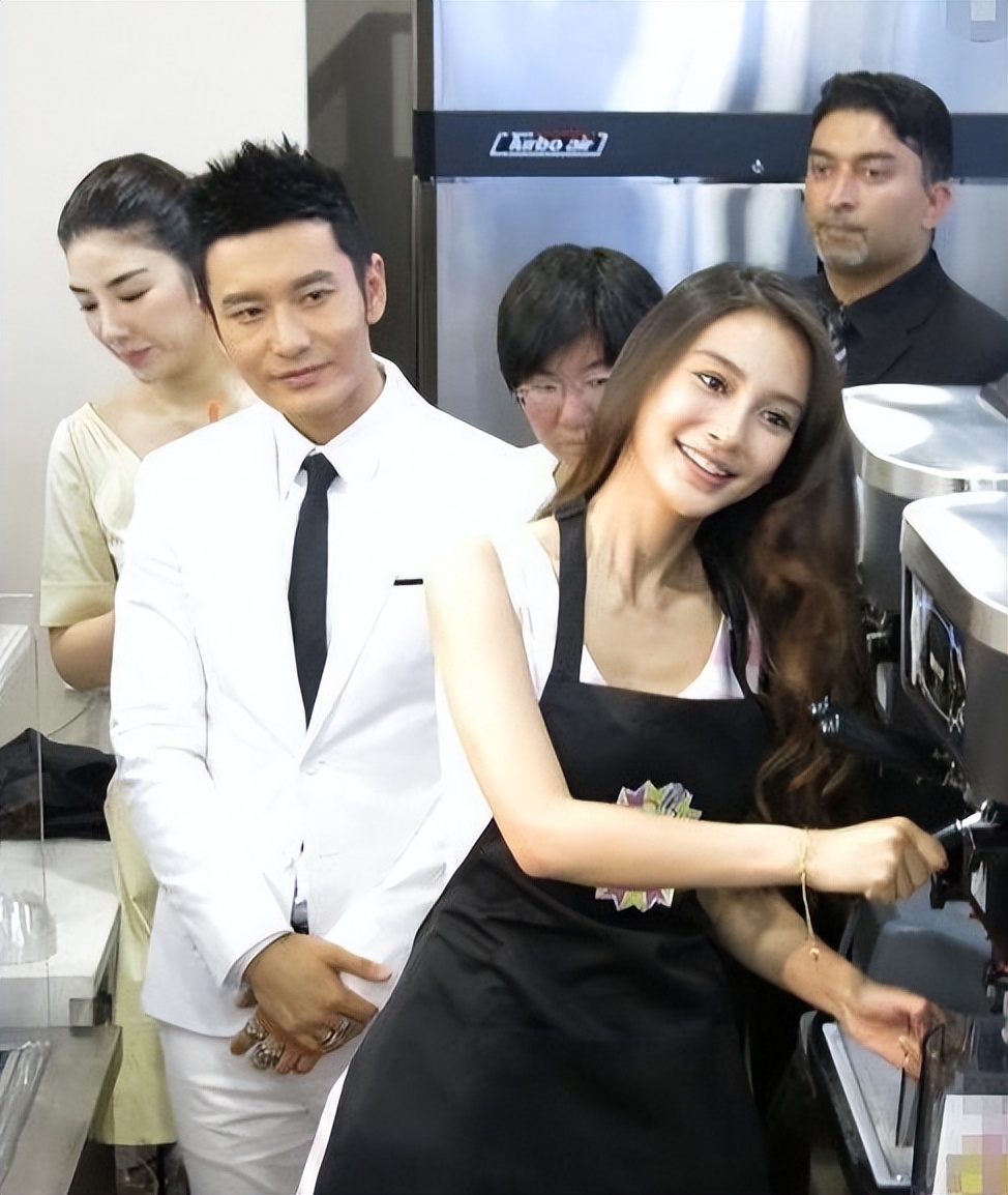 4元成本卖上千，火锅店人均500元，他们坑起粉丝来一点儿都不手软