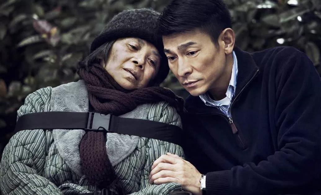 她是刘德华干妈，64岁凭一部电影拿8个影后，晚年却难享天伦之乐