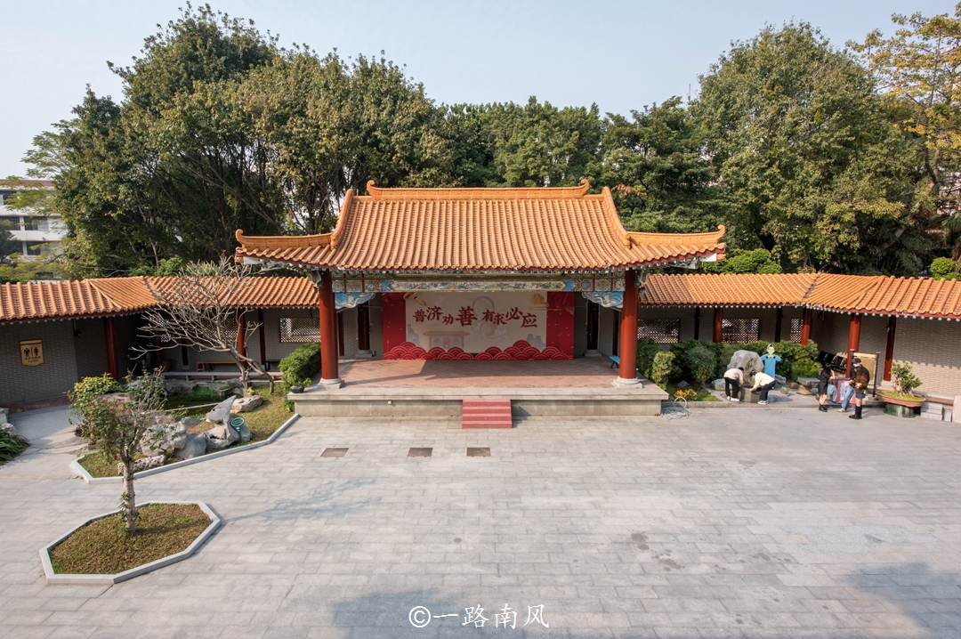 在香港赫赫有名的黄大仙祠，在广州的名气并不大，你去过吗？