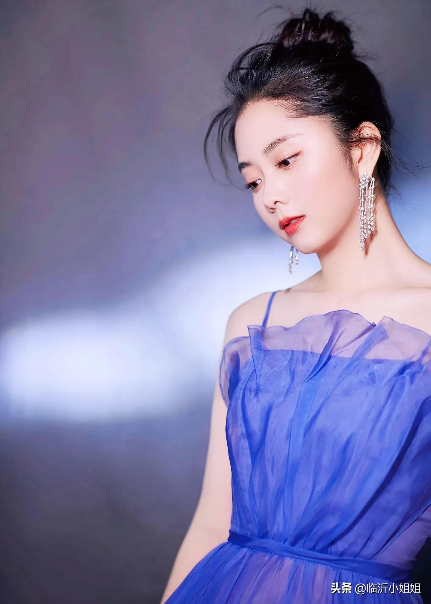 谭松韵，甜美可爱的精致美少女，灵动唯美的气息扑面而来