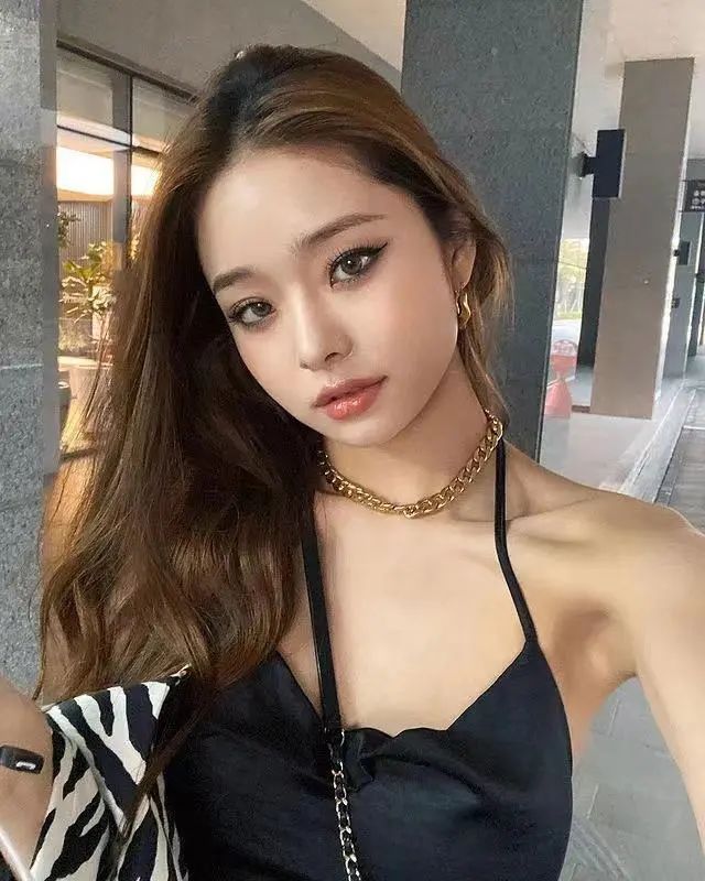 高仿服装,高仿服装的进货渠道在哪里
