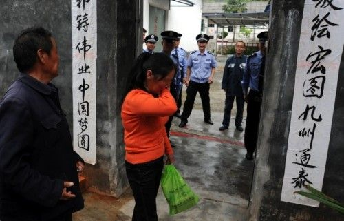 2013年，昔日高考状元流浪15年因抢劫入狱，他到底经历了什么？