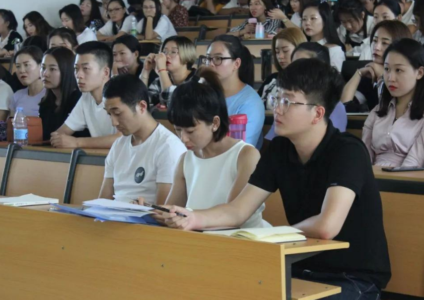 毕业3年后才知道，专科生和本科生的区别不是一星半点，选错没？