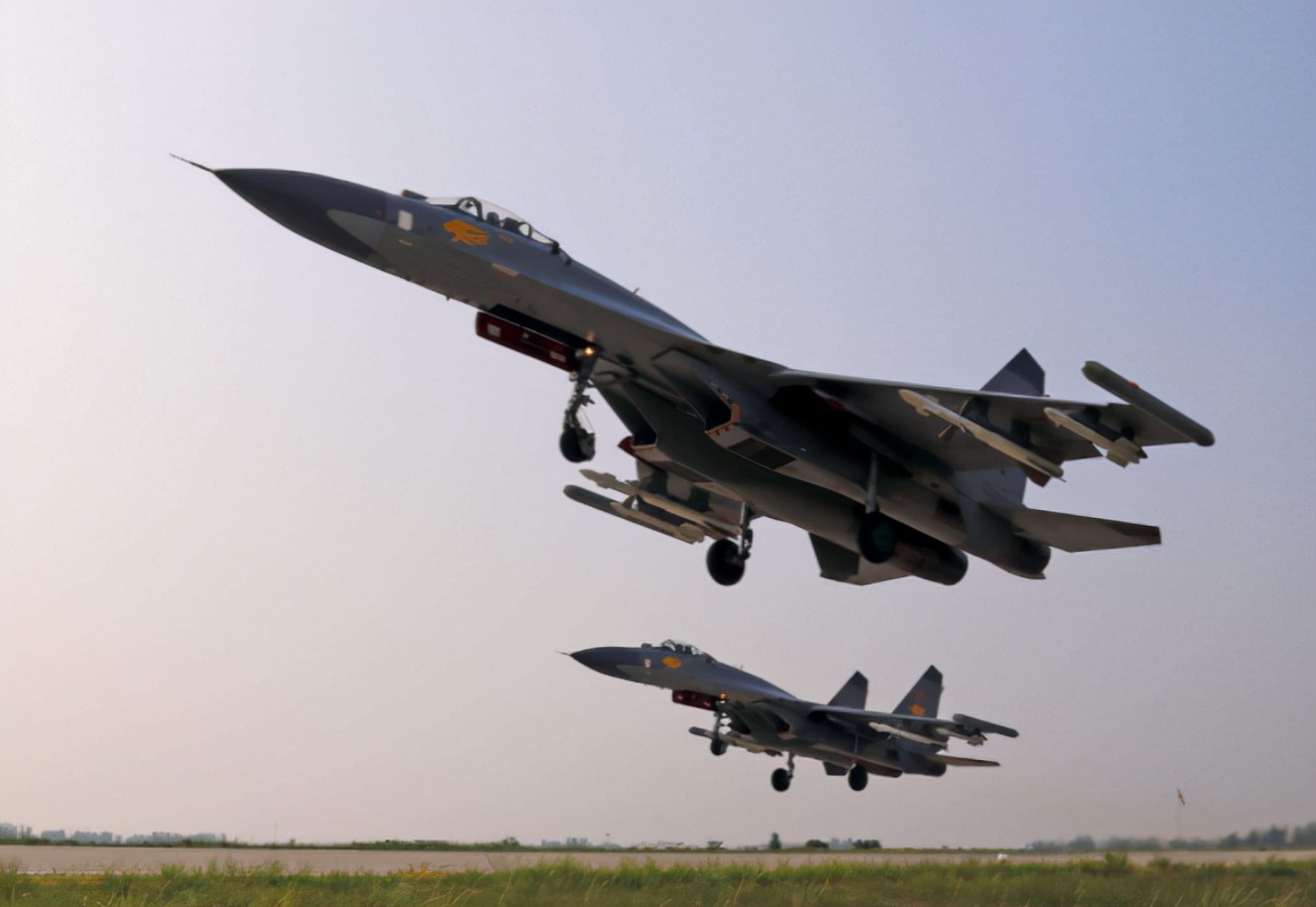 �����й���ս�Űܣ����ؼ�7Eʤ�ʲ���8%����27ϵ���кο�Խʽ��չ