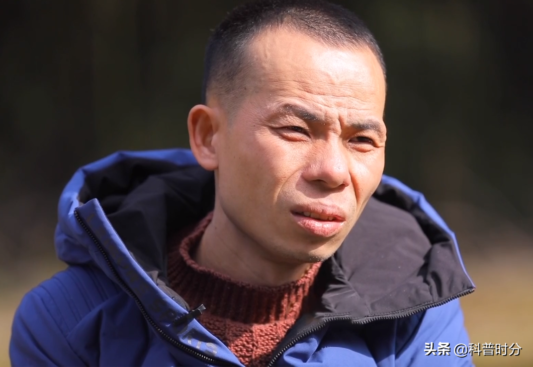 90年，5岁男童被拐遭监禁，被养父打断脚骨，寻亲30年结果如何？