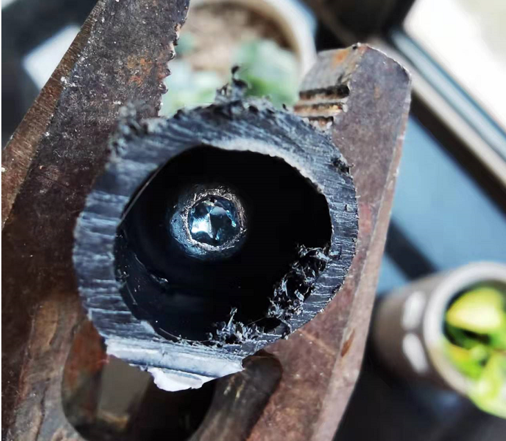 挂烫机一定要用纯净水，暴力拆解带您看看为什么