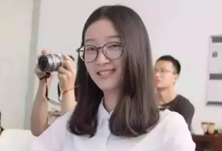4年前北大章莹颖在美国被害，永失爱女的家人，后来是怎么过的？