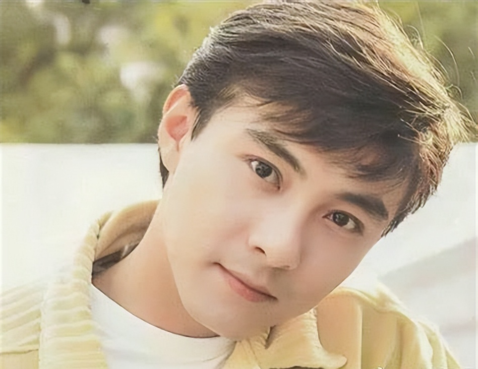 大龅牙、香肠嘴、丑到认不出！这9位扮丑的演员真让人“恶心”