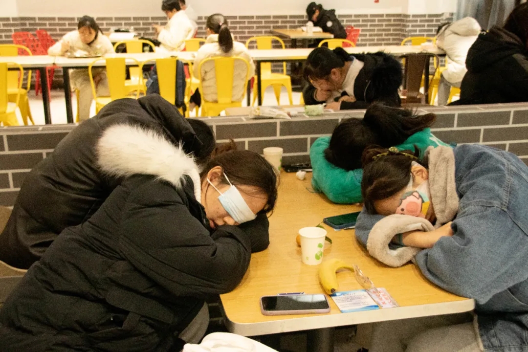 2022考研初试结束，总结一下：政治难、英语简单、数学也难