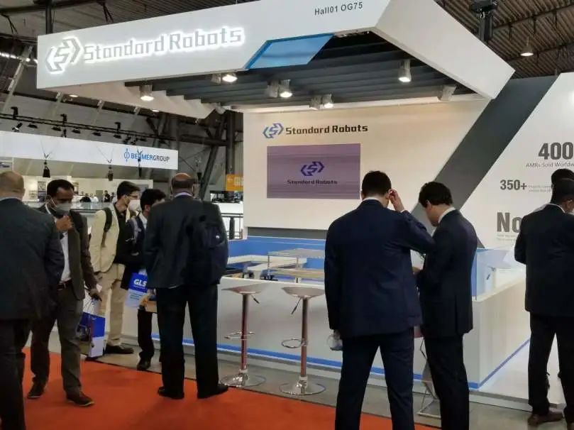 Hannover & Stuttgart | 斯坦德機器人亮相德國，帶你直擊現場