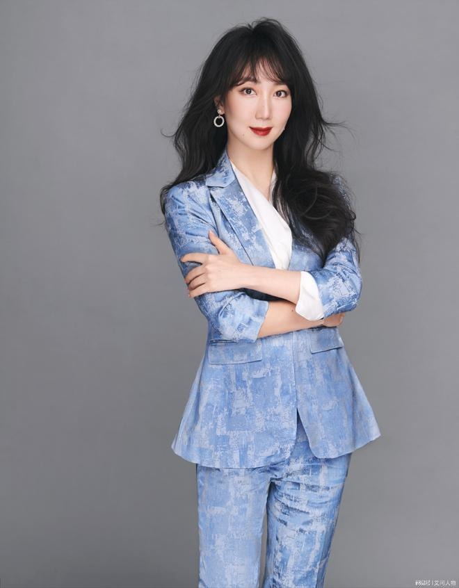 艾问十问影谱科技创始人，AI世界里的女性力量是怎样的？