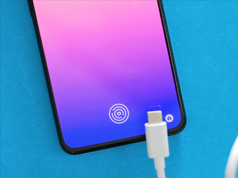 国产手机再次突破，256GB+150W+天玑8100，冲刺618跌至2499元