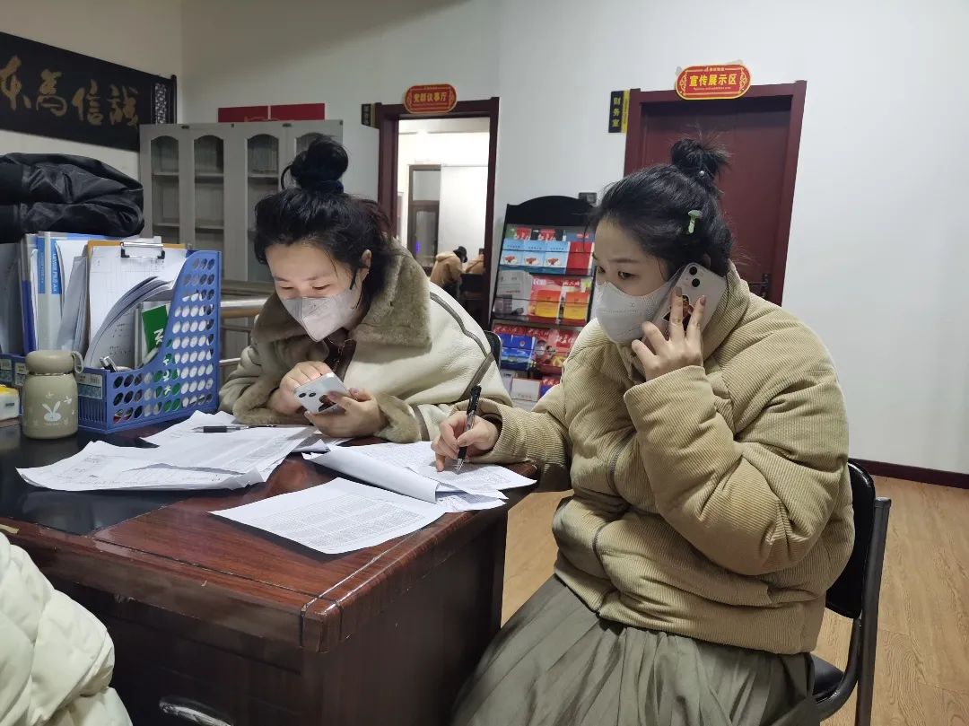 辉南县人民法院组织干警下沉社区开展重点人群核酸检测动员工作