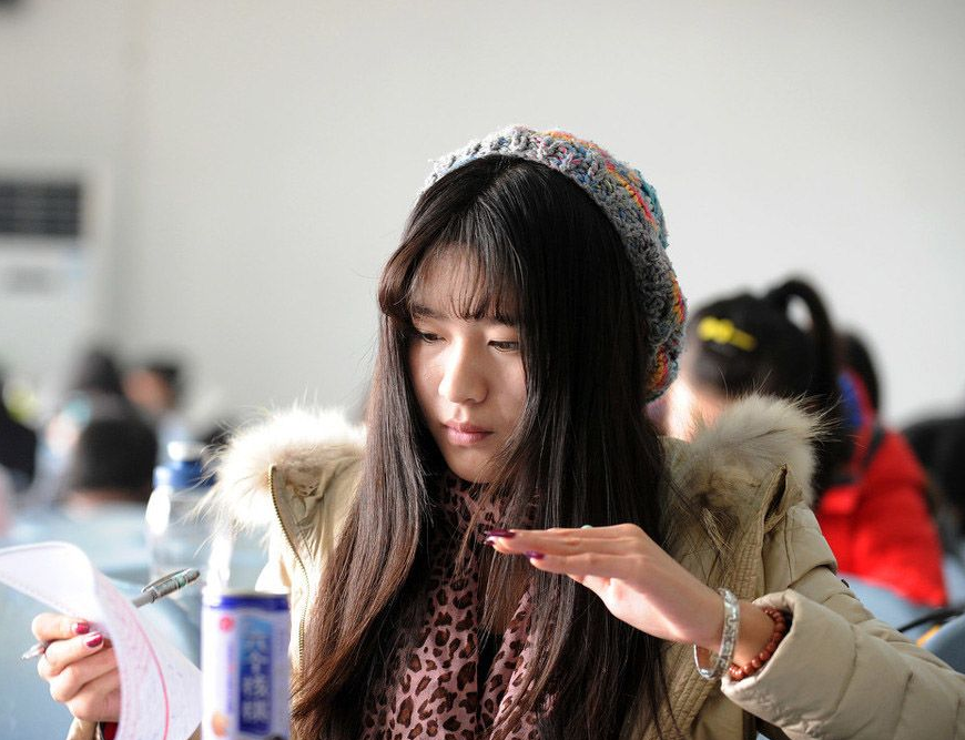 浙大期末考试允许学生“开卷”，但只能带一张纸，学生有苦说不出