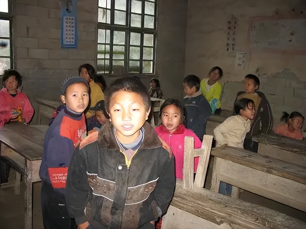 江西才女伍继红：94年考入人大，二婚嫁光棍靠低保度日，为什么？