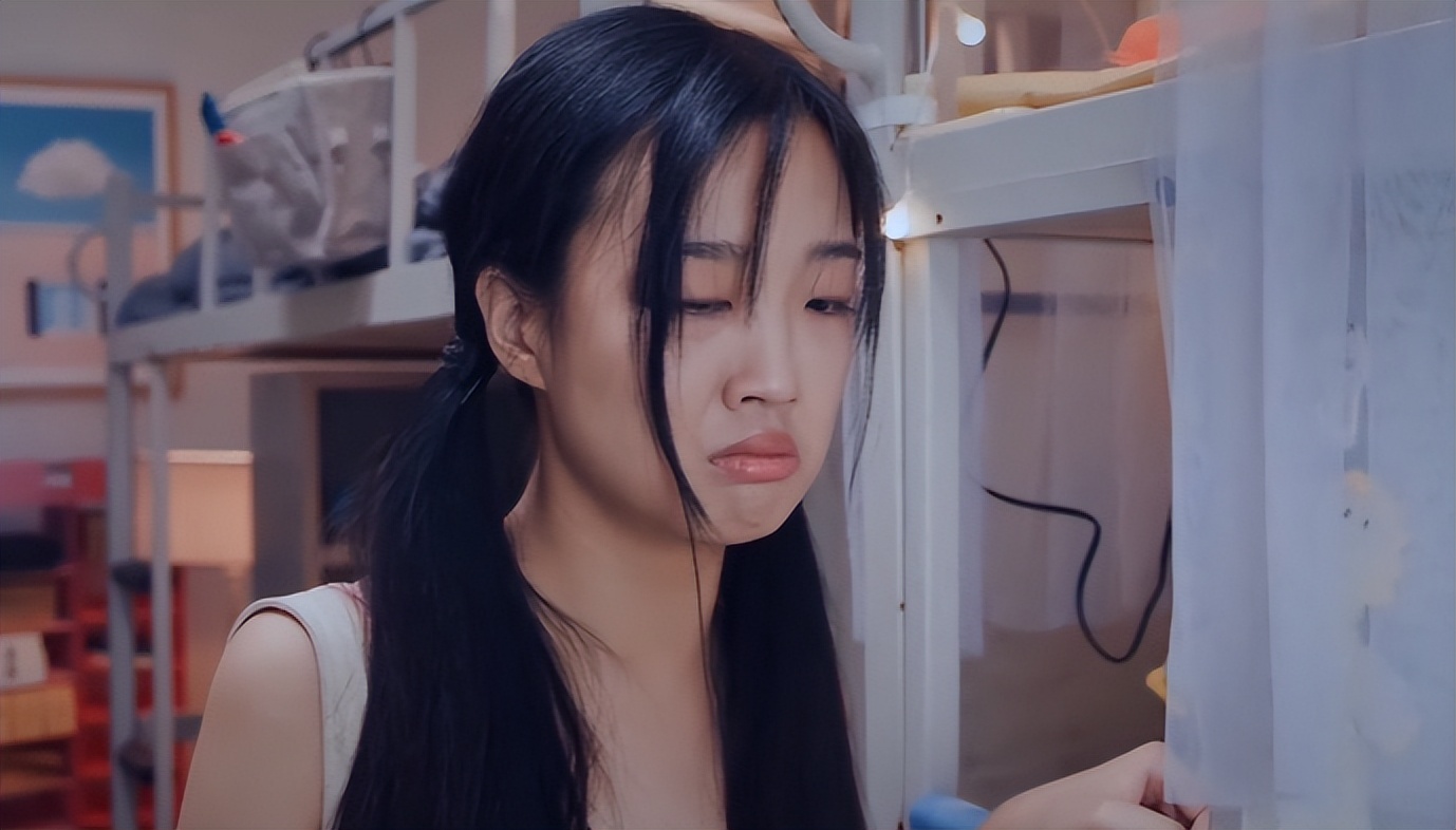 《同学打扰了》热播，爆笑校园剧，全是段子手，女主演技不俗