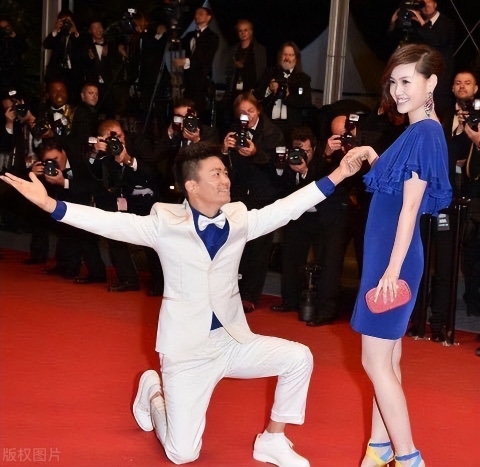 原来王宝强才是娱乐圈里最 干净的艺人