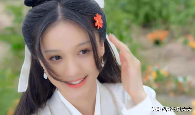 “南艺校花”刘露的毁灭史：天狂必有雨，人狂必有祸