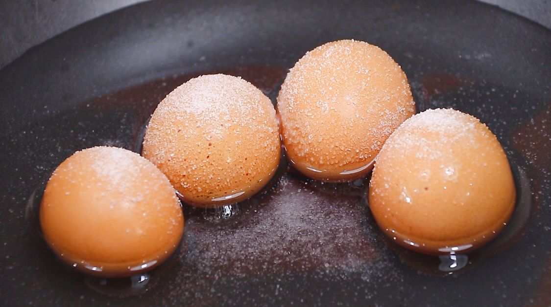 鸡蛋和豆腐又出新吃法了，冬天碰到这食材，我从不手软，别不懂吃