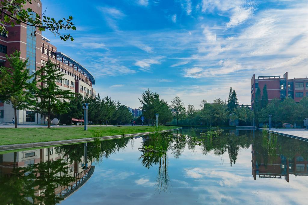 山东科技大学 美景图片