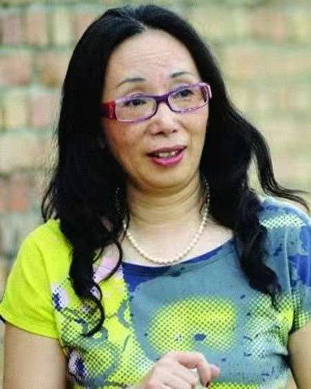 黑龙江女首富戴秀丽：拼搏20年赚95亿，丈夫却要离婚：厌倦太富裕