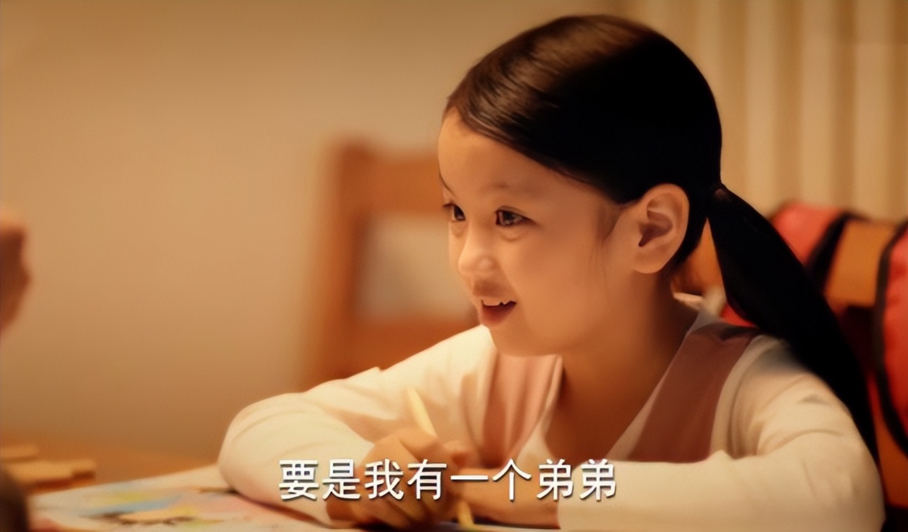 又一位10后天才迷你花横空出世，影视圈的未来就看她们了？