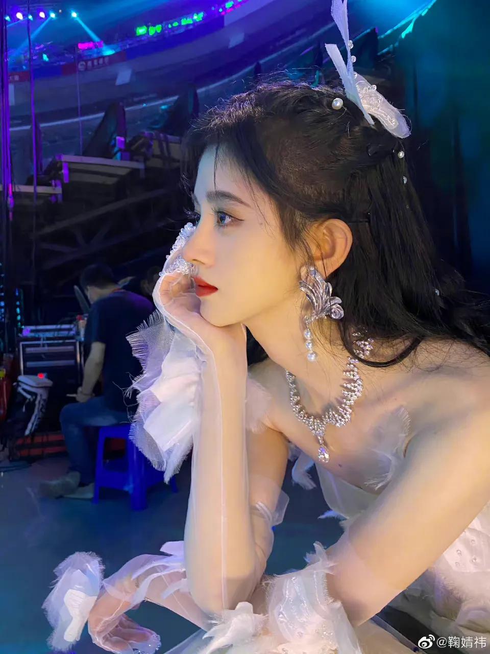 鞠婧祎仙女本仙了属于是