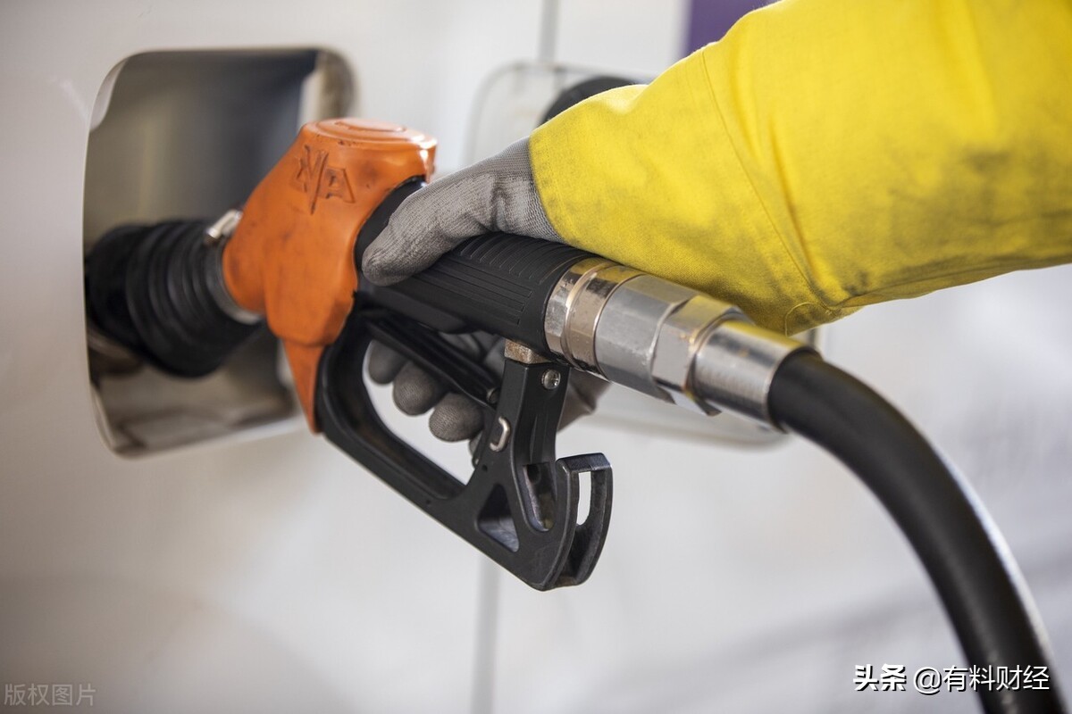 今日油价调整消息：2022年2月7日，全国柴油、92、95号汽油价格表