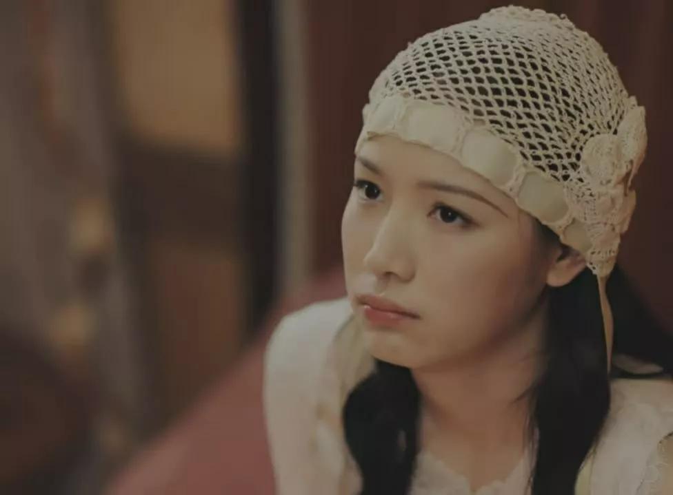 传家：痛失星华百货管理权的易钟秀