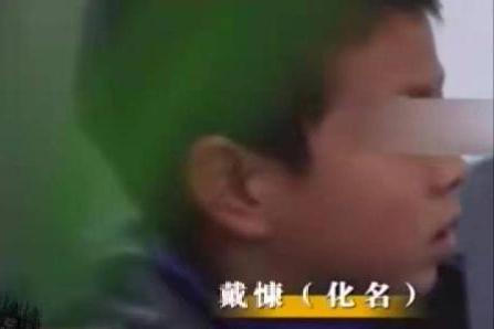 湖南10岁男孩邪祟上身，诡异行为无法医治，专家调查后公布真相