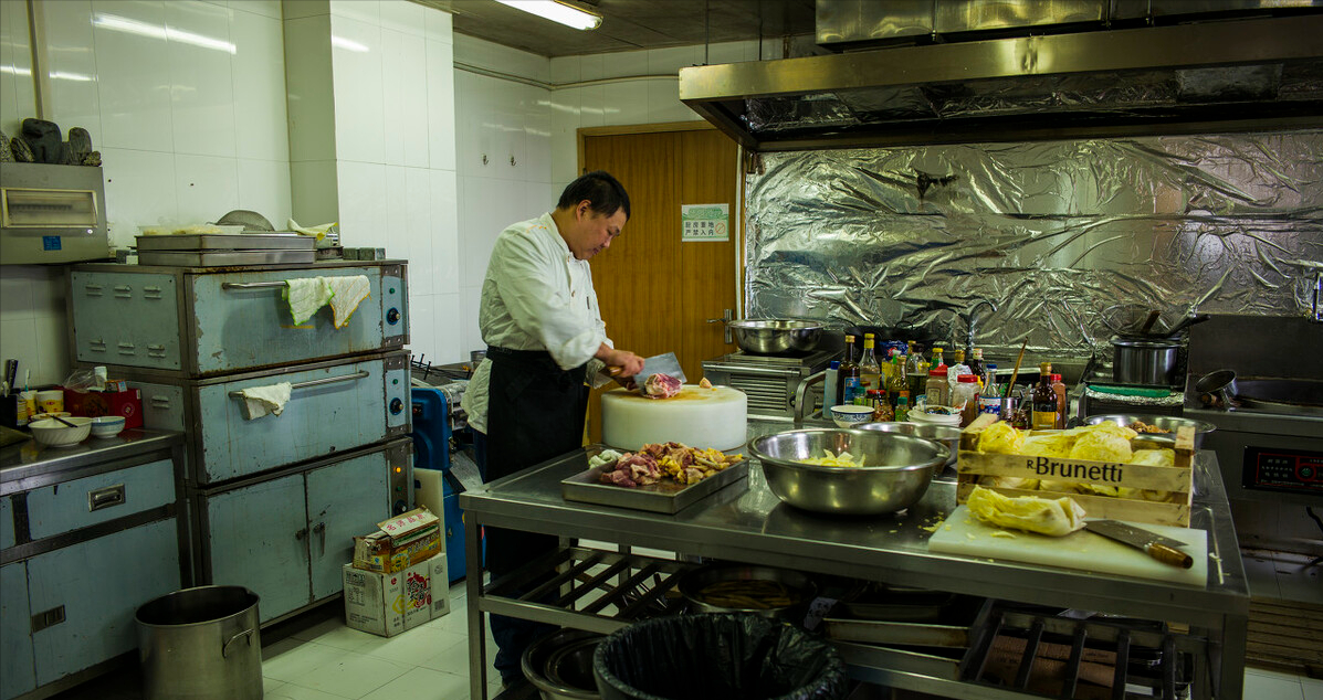 中国科考队在南极种菜，长城站每天收1公斤，越冬医生道出真相？